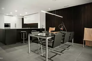 424 N Hemlock Ln, Williamstown, MA 01267 - Photo 4