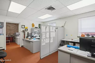 449 Pittsfield Rd, Lenox, MA 01240 - Photo 62