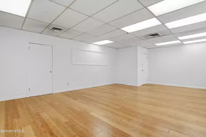 449 Pittsfield Rd, Lenox, MA 01240 - Photo 26