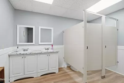 449 Pittsfield Rd, Lenox, MA 01240 - Photo 50