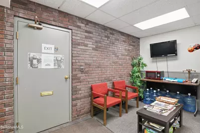 449 Pittsfield Rd, Lenox, MA 01240 - Photo 64