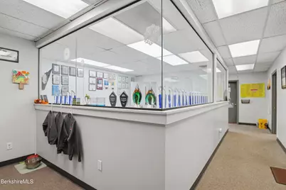 449 Pittsfield Rd, Lenox, MA 01240 - Photo 60