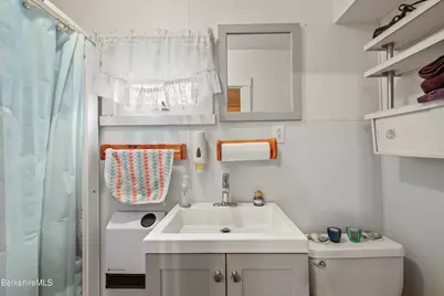 2 Horn Place, Adams, MA 01220 - Photo 16