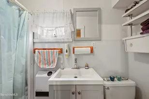 2 Horn Pl, Adams, MA 01220 - Photo 16