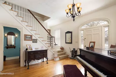 86 Main St, Sheffield, MA 01257 - Photo 8