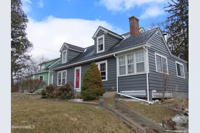 284 Franklin St, North Adams, MA 01247 - Photo 46