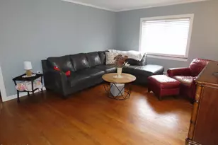 284 Franklin St, North Adams, MA 01247 - Photo 12