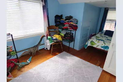 284 Franklin St, North Adams, MA 01247 - Photo 34