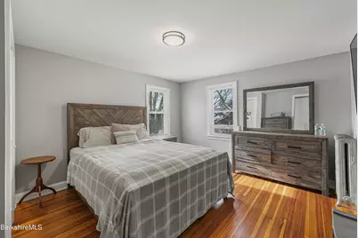 40 Stearns Ave, Pittsfield, MA 01201 - Photo 16