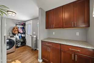 40 Stearns Ave, Pittsfield, MA 01201 - Photo 12