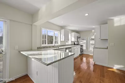 1108 Ny- 295 St, East Chatham, NY 12060 - Photo 8