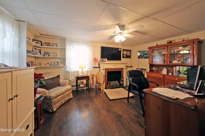 735 Cape St, Lee, MA 01238 - Photo 10