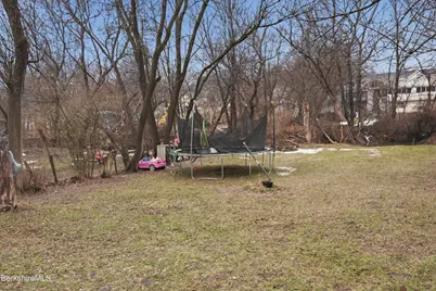 147 Dewey Ave, Pittsfield, MA 01201 - Photo 28