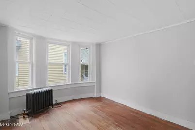 147 Dewey Ave, Pittsfield, MA 01201 - Photo 10