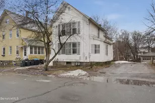 147 Dewey Ave, Pittsfield, MA 01201 - Photo 36