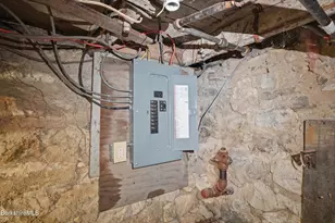 147 Dewey Ave, Pittsfield, MA 01201 - Photo 26