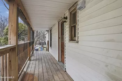 147 Dewey Ave, Pittsfield, MA 01201 - Photo 32