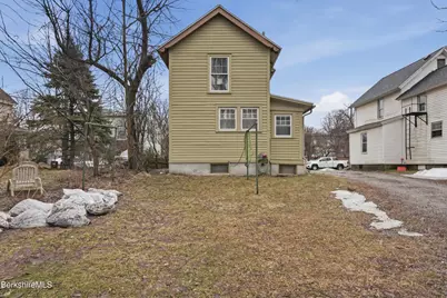 153 Dewey Ave, Pittsfield, MA 01201 - Photo 14