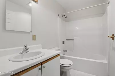 1450 North St #107, Pittsfield, MA 01201 - Photo 26