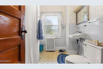 265 State Rd, Great Barrington, MA 01230 - Photo 16