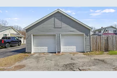 65 Melrose St, Adams, MA 01220 - Photo 32