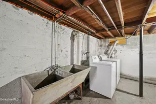 65 Melrose St, Adams, MA 01220 - Photo 30