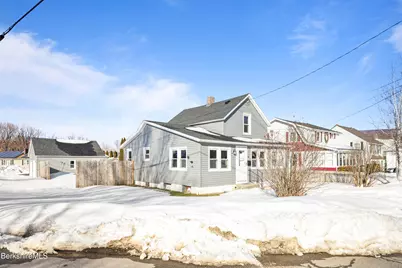 65 Melrose St, Adams, MA 01220 - Photo 2