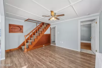 65 Melrose St, Adams, MA 01220 - Photo 12