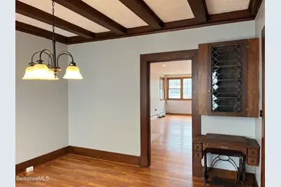 19 Commonwealth Ave, Pittsfield, MA 01201 - Photo 14