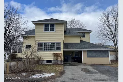 19 Commonwealth Ave, Pittsfield, MA 01201 - Photo 4