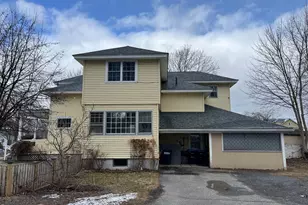 19 Commonwealth Ave, Pittsfield, MA 01201 - Photo 4