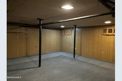 19 Commonwealth Ave, Pittsfield, MA 01201 - Photo 62