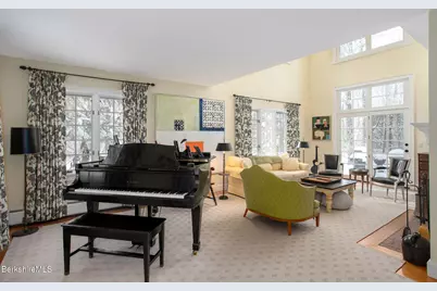 14 Old Tree Farm Rd, Stockbridge, MA 01262 - Photo 12