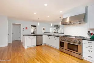 14 Old Tree Farm Rd, Stockbridge, MA 01262 - Photo 18