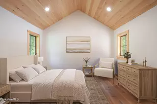 1427 Hewins St, Sheffield, MA 01257 - Photo 14