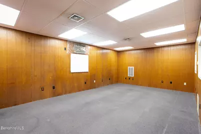 395 N Park St, Great Barrington, MA 01230 - Photo 24