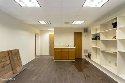 395 N Park St, Great Barrington, MA 01230 - Photo 8