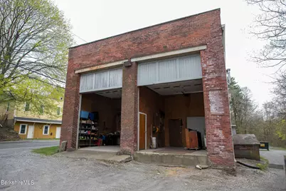 395 N Park St, Great Barrington, MA 01230 - Photo 10