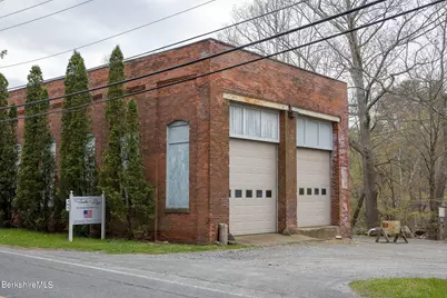 395 N Park St, Great Barrington, MA 01230 - Photo 16