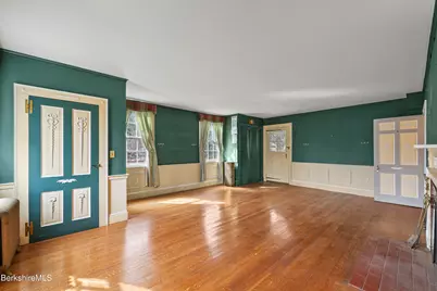 514 South St, Pittsfield, MA 01201 - Photo 16