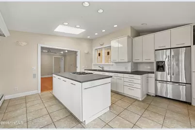 514 South St, Pittsfield, MA 01201 - Photo 50