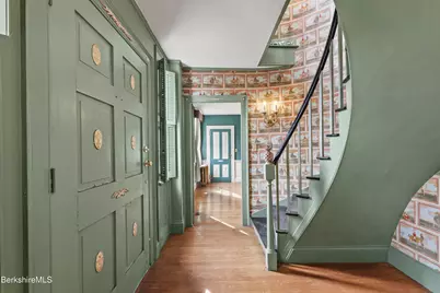 514 South St, Pittsfield, MA 01201 - Photo 14