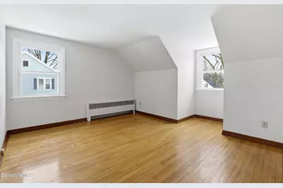 196 Park Ave #R, Dalton, MA 01226 - Photo 8