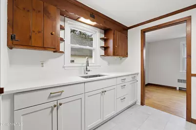 196 Park Ave #R, Dalton, MA 01226 - Photo 2