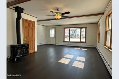 181 Park Ave #A, Dalton, MA 01226 - Photo 8