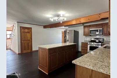 181 Park Ave #A, Dalton, MA 01226 - Photo 16