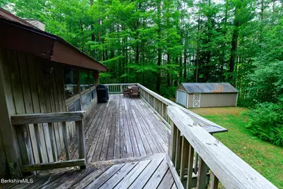303 Lakeshore Dr, Sandisfield, MA 01255 - Photo 10