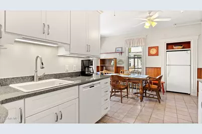 211 Cottage St, Great Barrington, MA 01236 - Photo 6