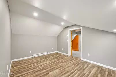 20 Marietta St, North Adams, MA 01247 - Photo 30