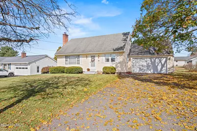 82 Quirico Dr, Pittsfield, MA 01201 - Photo 2